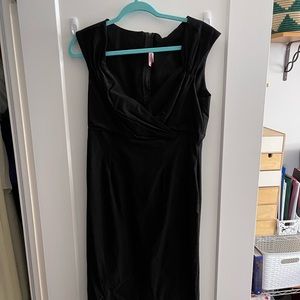 Pin-up Couture very zexy dress.